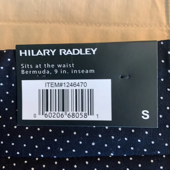 Bermuda shorts - Picture 6 of 7